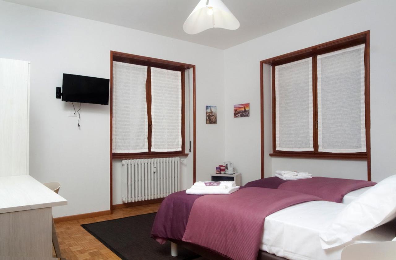 Citywalls Guest House Bergamo Buitenkant foto